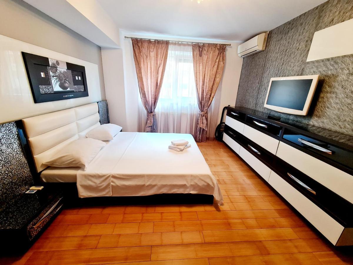 Easystay Flats Apartment *